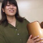 パコパコママ無料エロ動画「スケベ椅子持参！加藤えま」